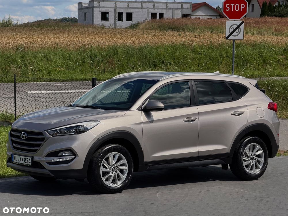Hyundai Tucson 2.0 CRDi 2WD Trend - 12