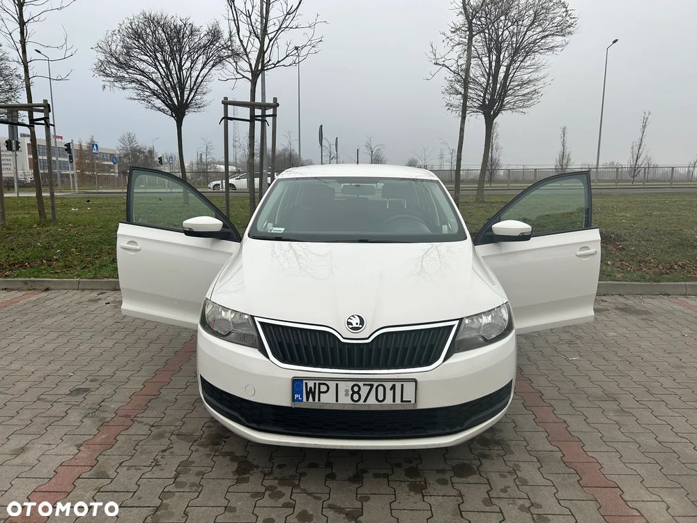 Skoda RAPID 1.0 TSI Active - 8