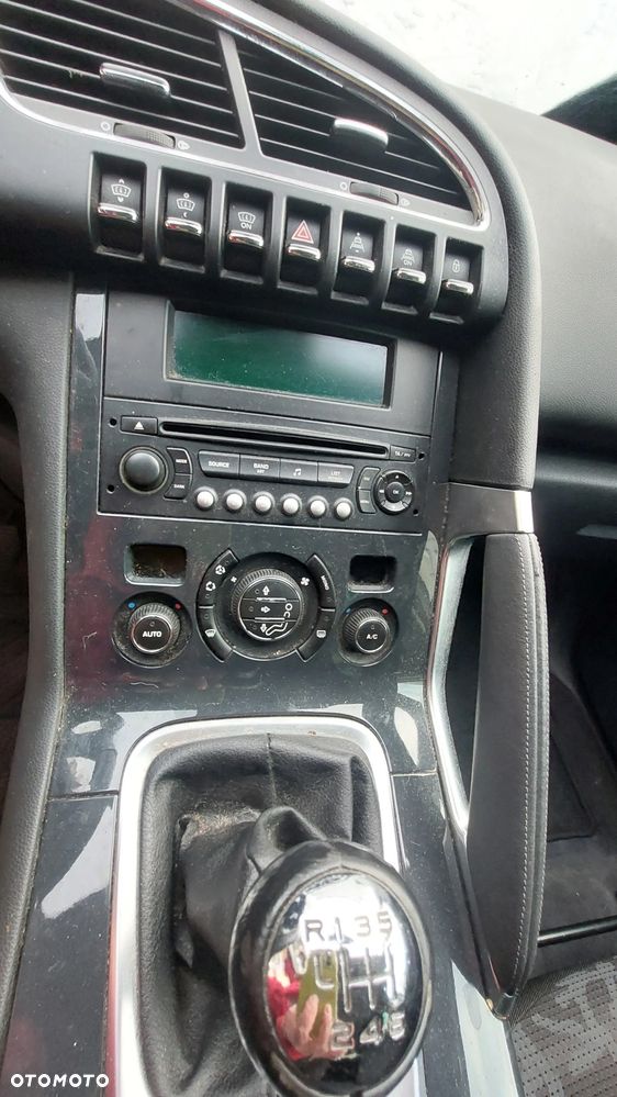 Peugeot 3008 155 THP Premium - 13