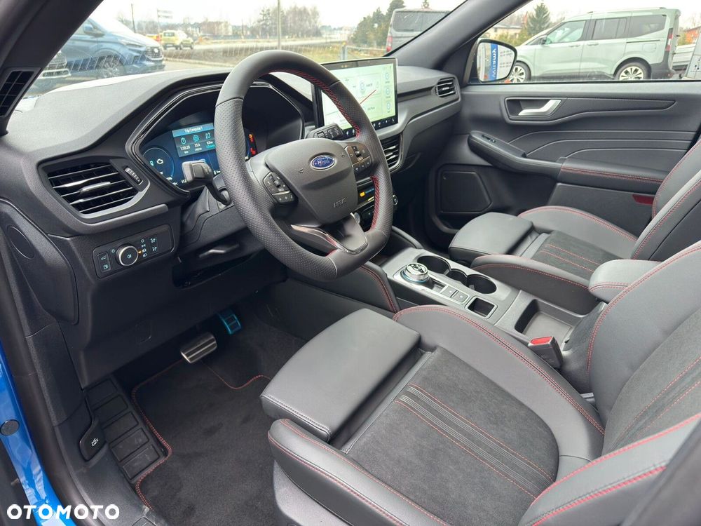 Ford Kuga - 17