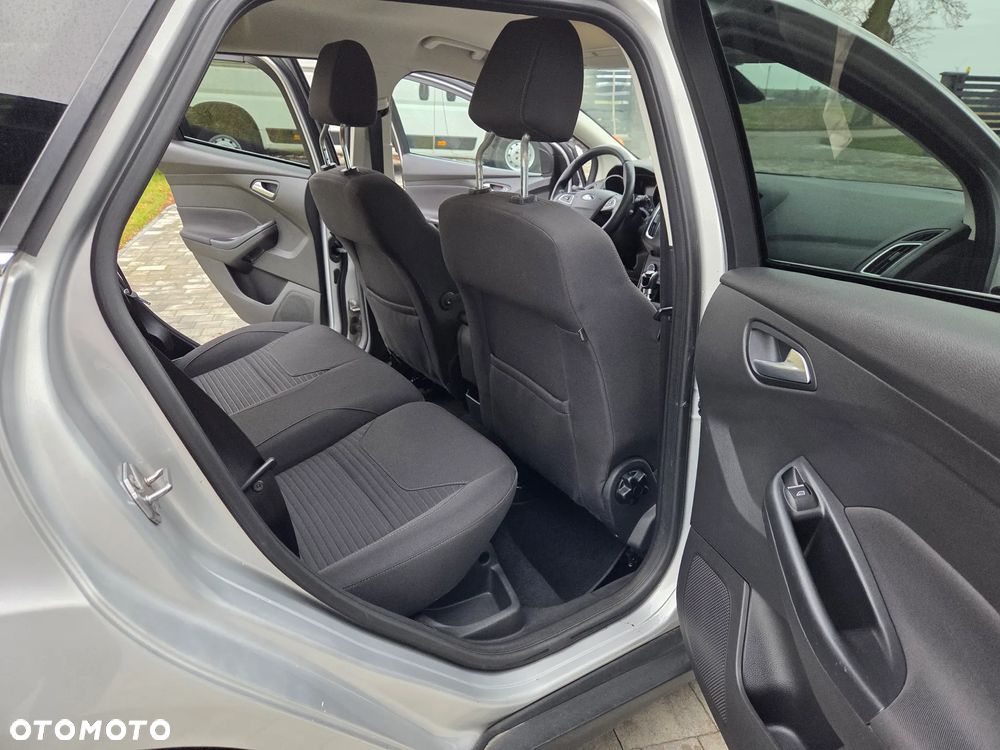 Ford Focus 1.5 TDCi DPF Start-Stopp-System Business - 15