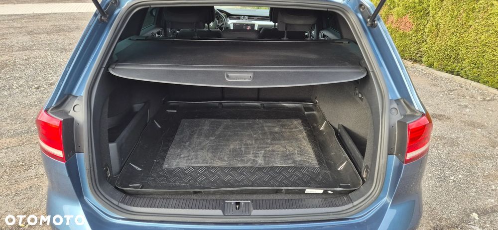 Volkswagen Passat 2.0 TDI SCR (BlueMotion Technology) DSG Comfortline - 33