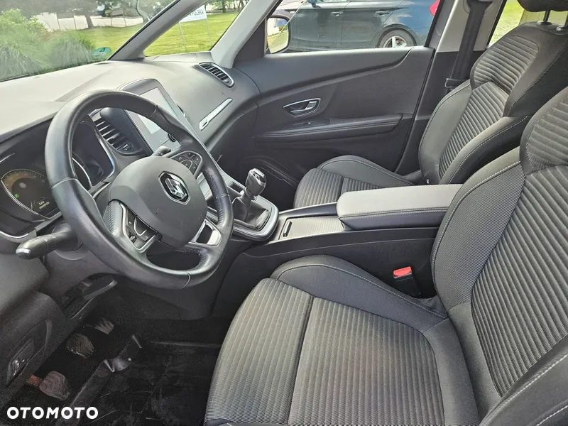 Renault Scenic - 20