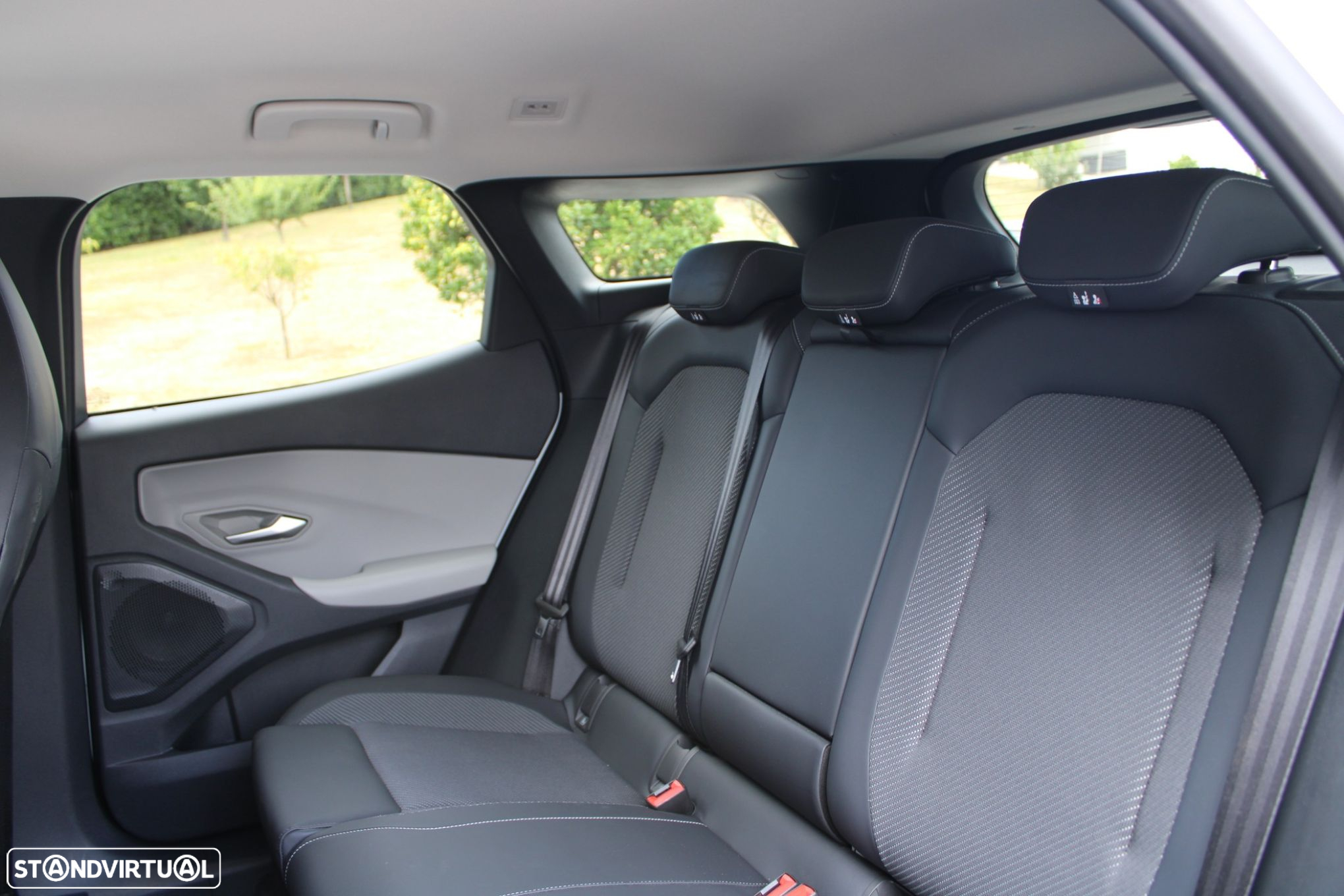 Ford Explorer 77 kWh Premium - 8