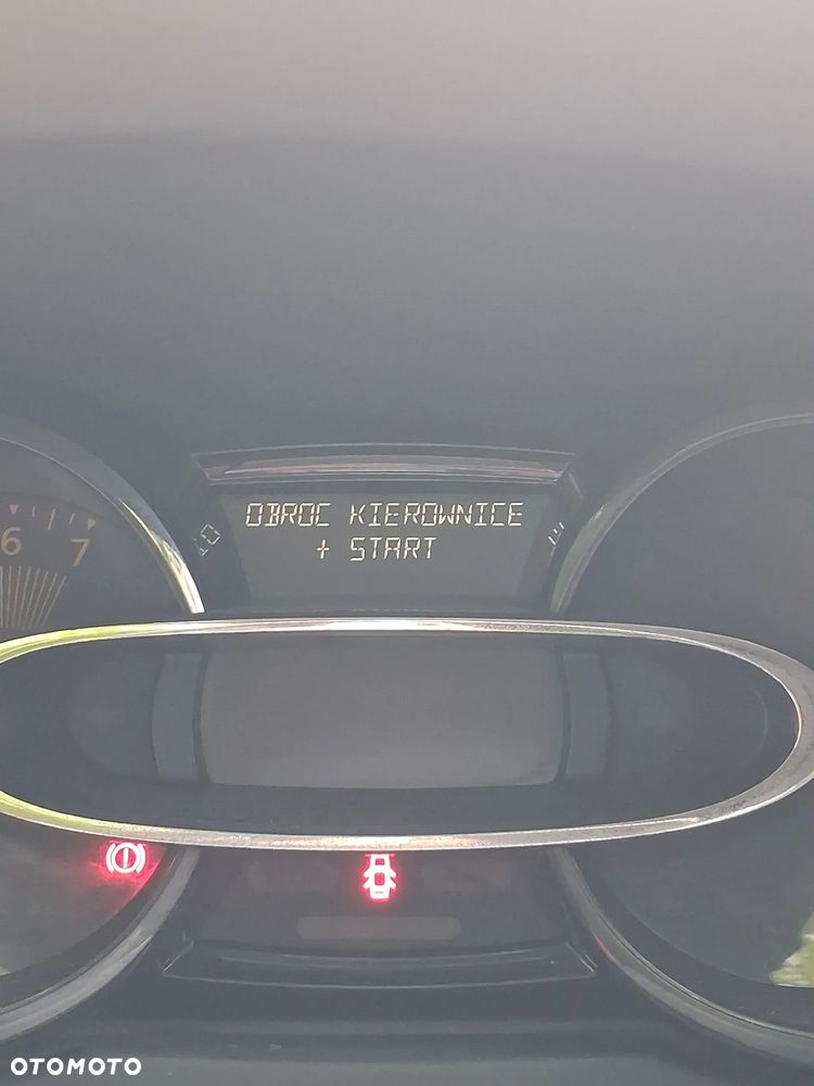 Renault Clio - 8