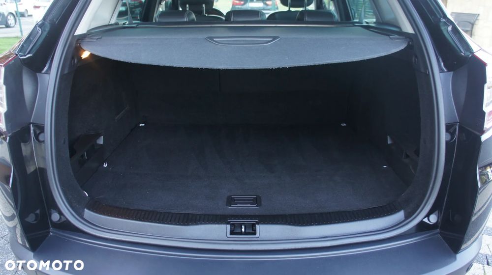 Renault Megane TCe 130 Bose Edition - 32