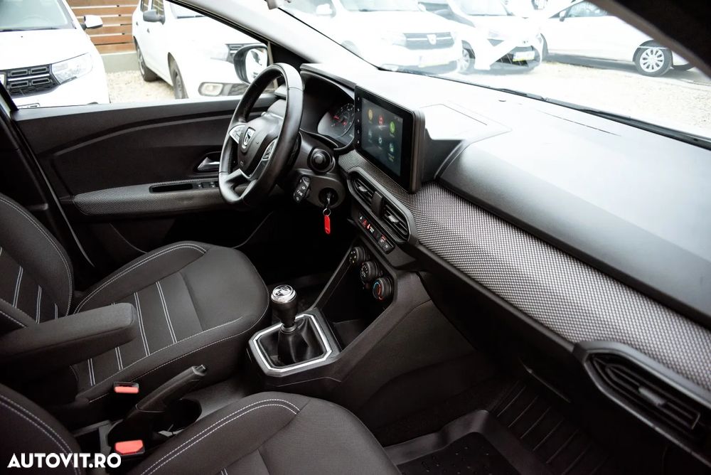 Dacia Logan TCe 90 MT6 Comfort - 19