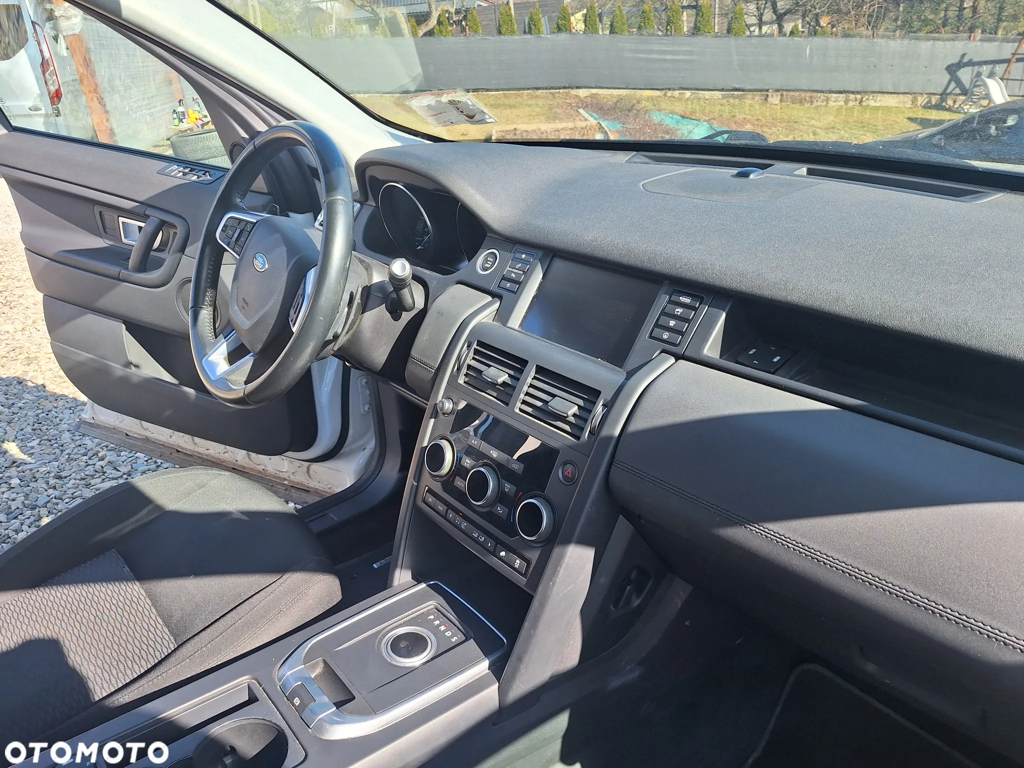 Land Rover Discovery Sport 2.0 D150 - 17