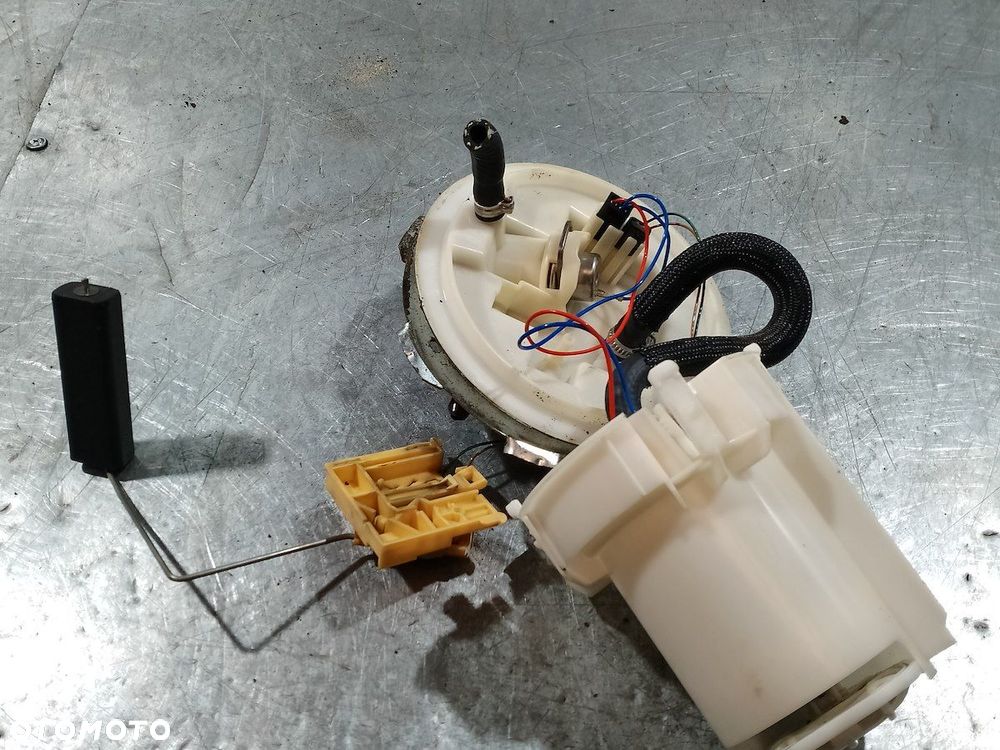 POMPA PALIWA OPEL VECTRA C 2.2 BENZYNA HATCHBACK 228216003037 - 1