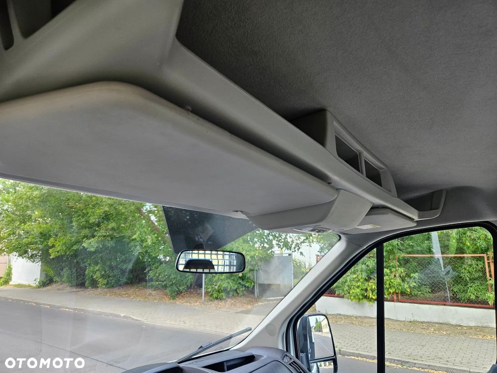 Ford transit - 22