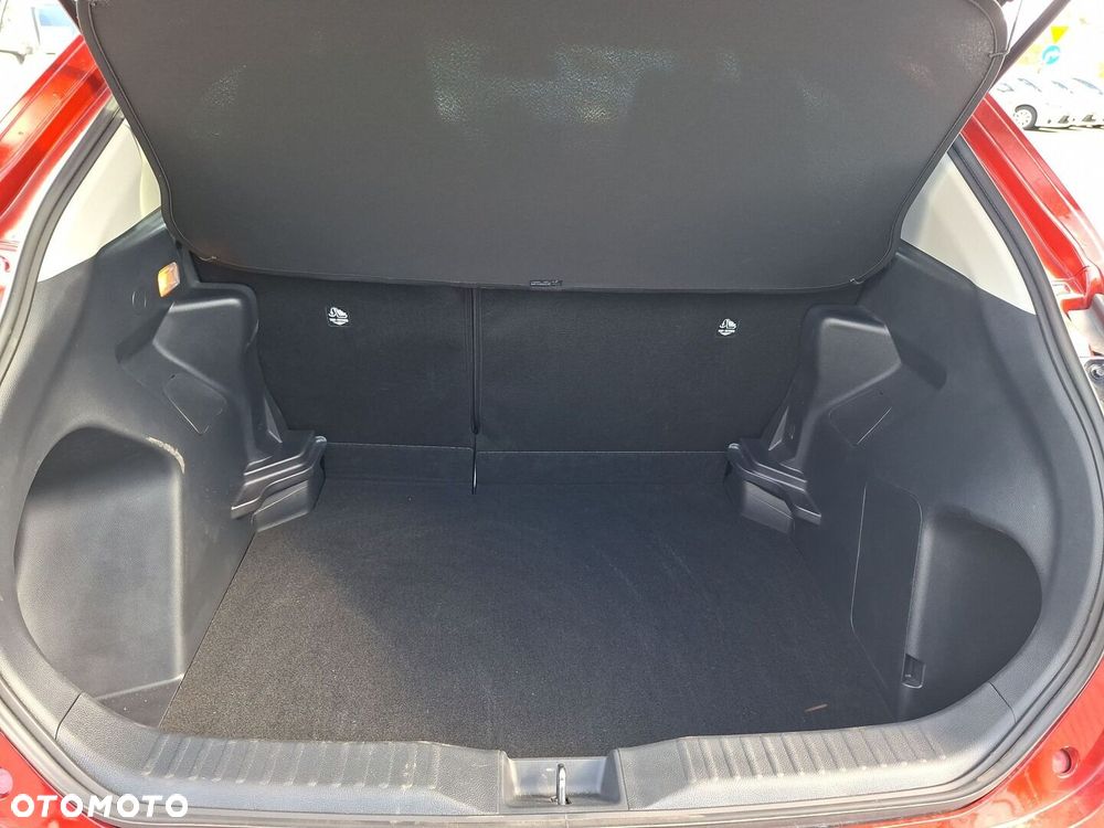 Toyota Yaris Cross - 17