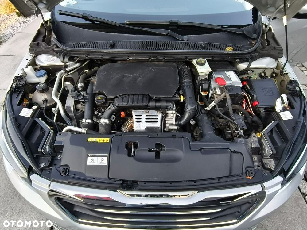 Peugeot 308 - 18