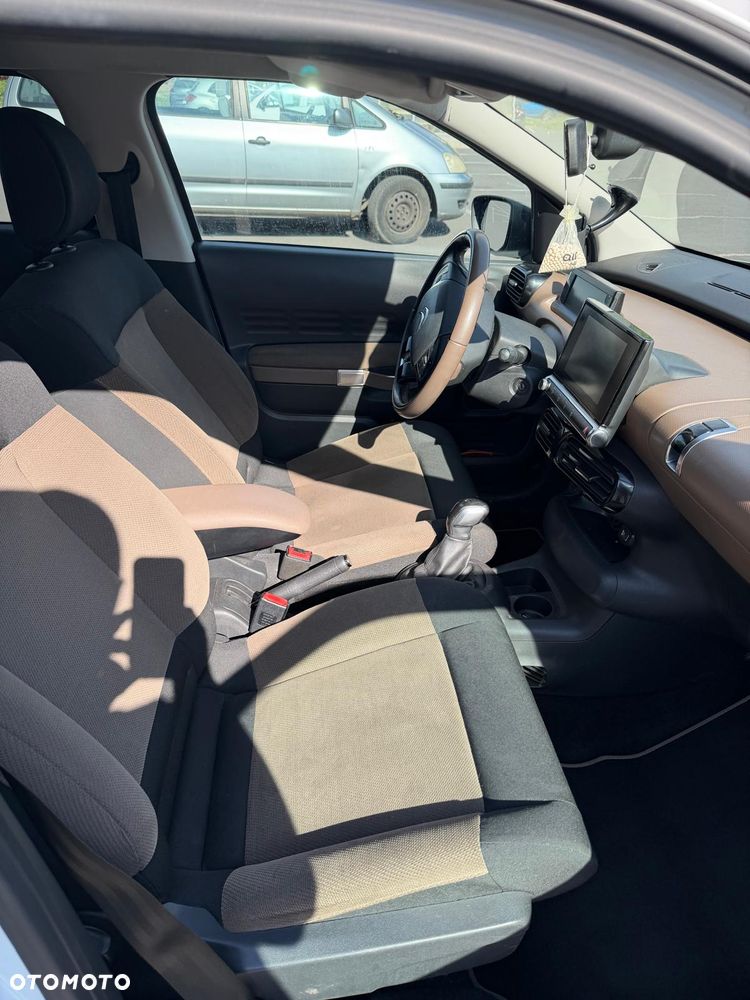 Citroën C4 Cactus 1.2 PureTech Shine - 9
