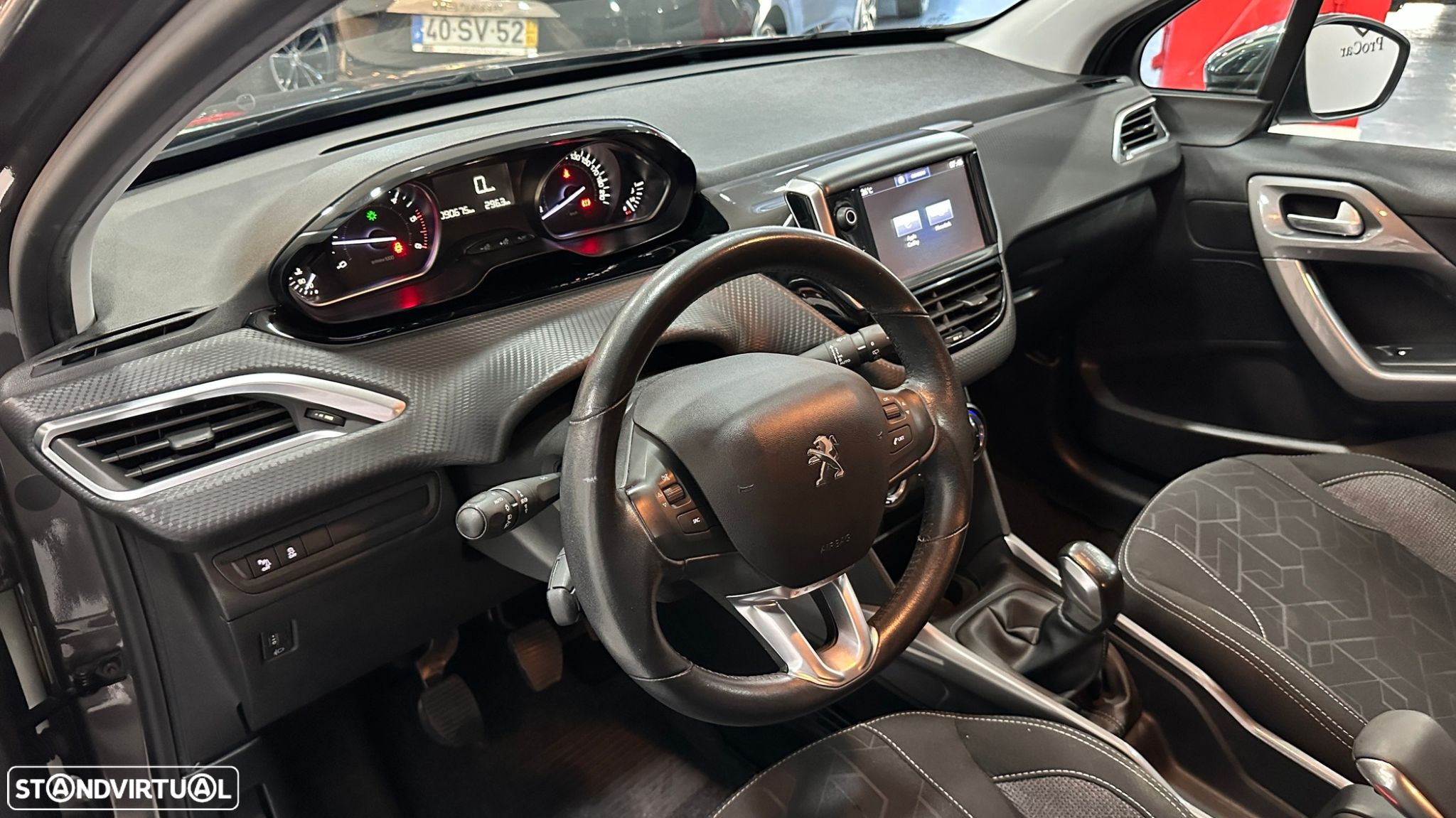 Peugeot 2008 1.6 BlueHDi Style - 35