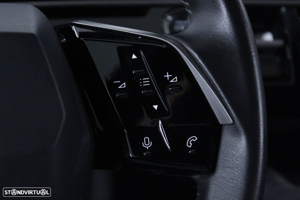 Peugeot 5008 1.2 Hybrid Allure e-DCS6 - 24