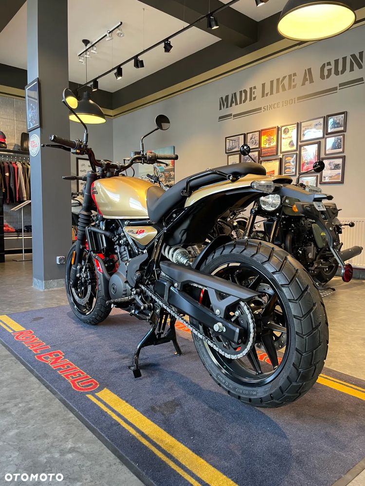 Royal Enfield Guerrilla - 3