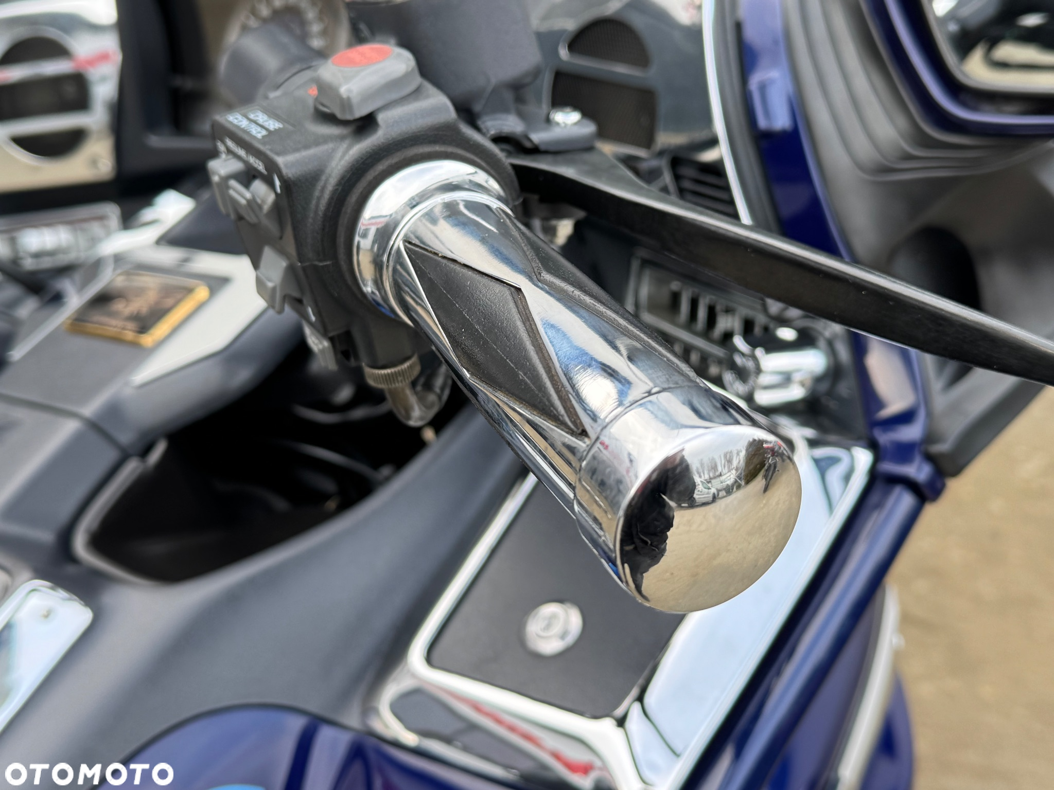 Honda GL - 11