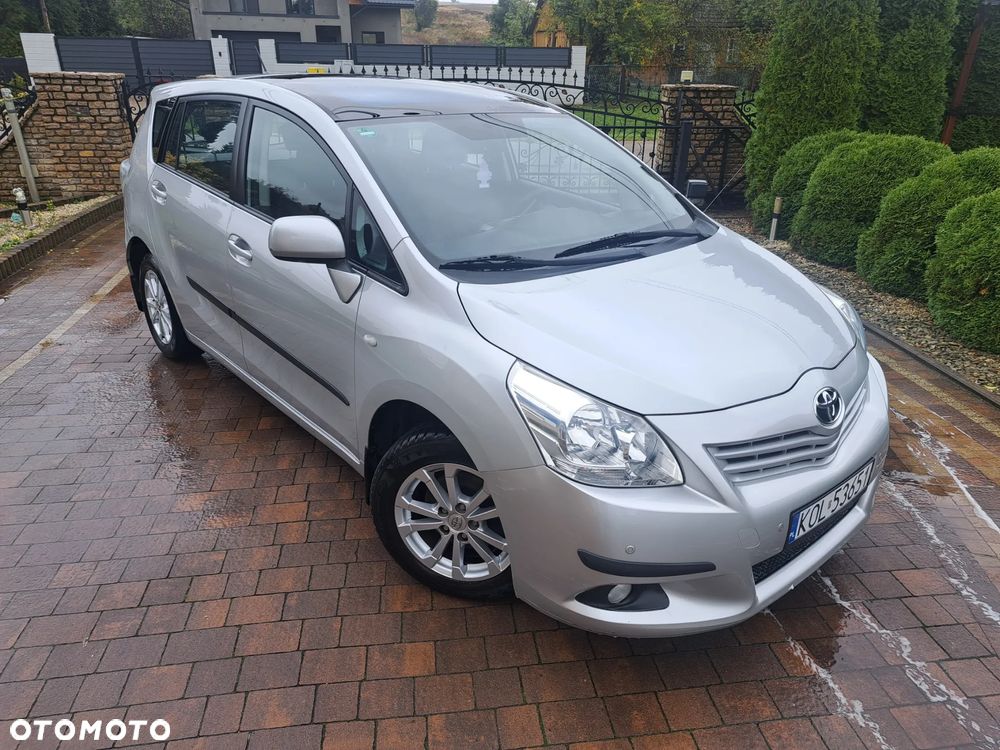 Toyota Verso 1.8 Prestige - 1