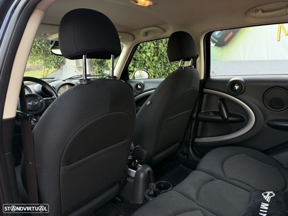 MINI Countryman One D - 18