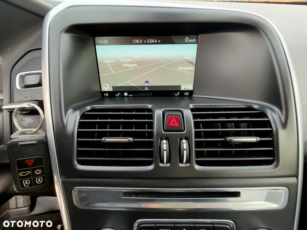 Volvo XC 60 D4 AWD Geartronic Summum - 16