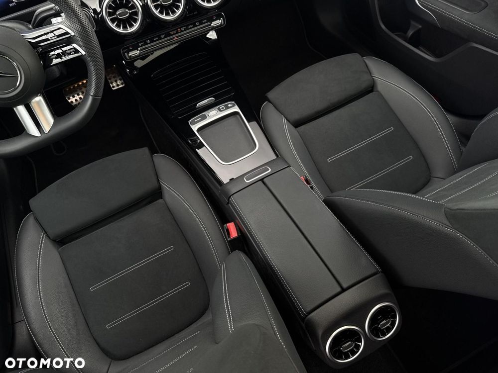 Mercedes-Benz Klasa A 200 d AMG Line 8G-DCT - 16