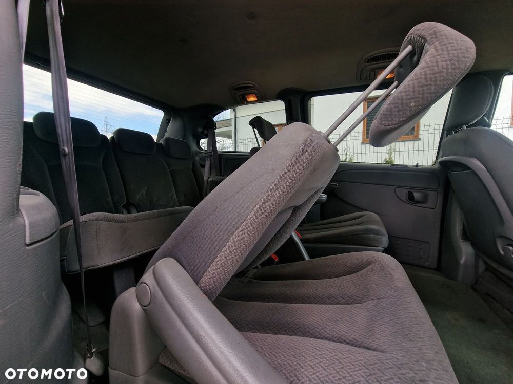 Dodge Grand Caravan 3.8 - 23