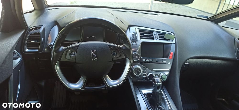 DS Automobiles DS 5 - 6