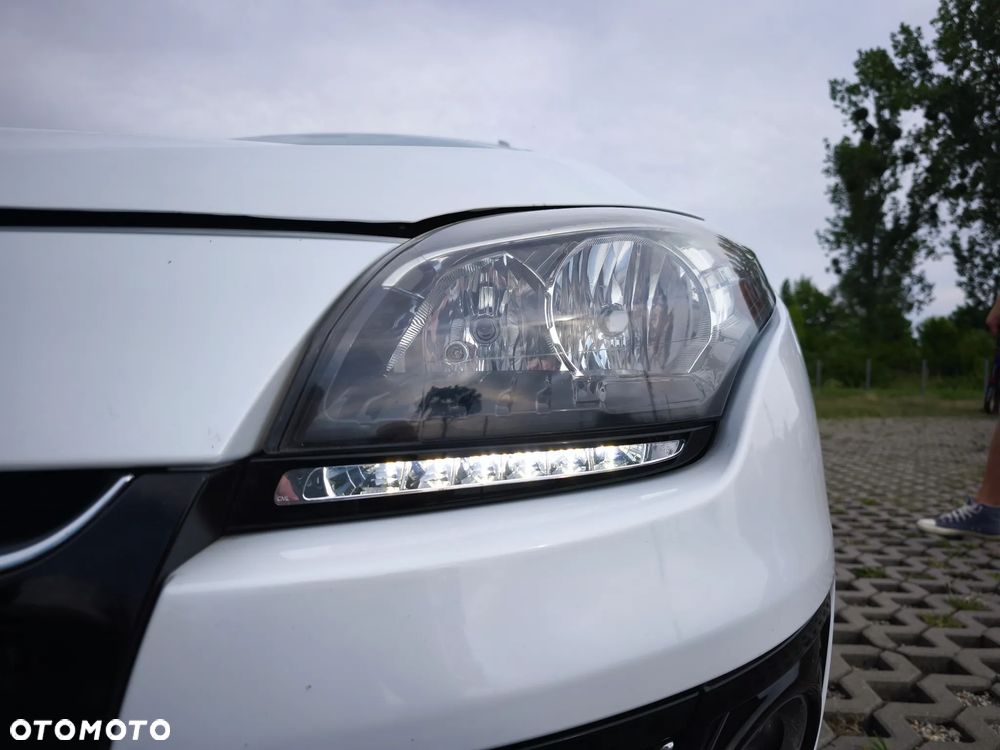 Renault Megane ENERGY dCi 130 Start & Stop Bose Edition - 5