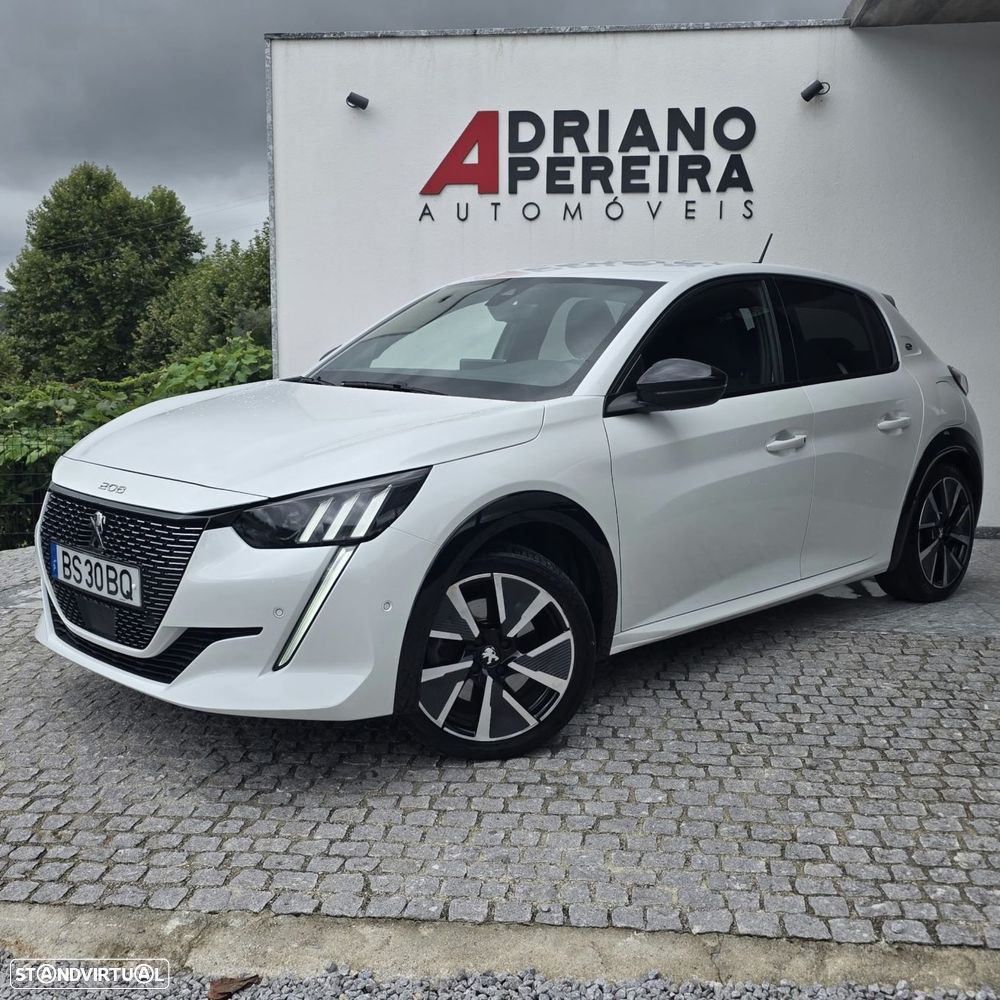 Peugeot e-208 50 kWh GT Line - 14