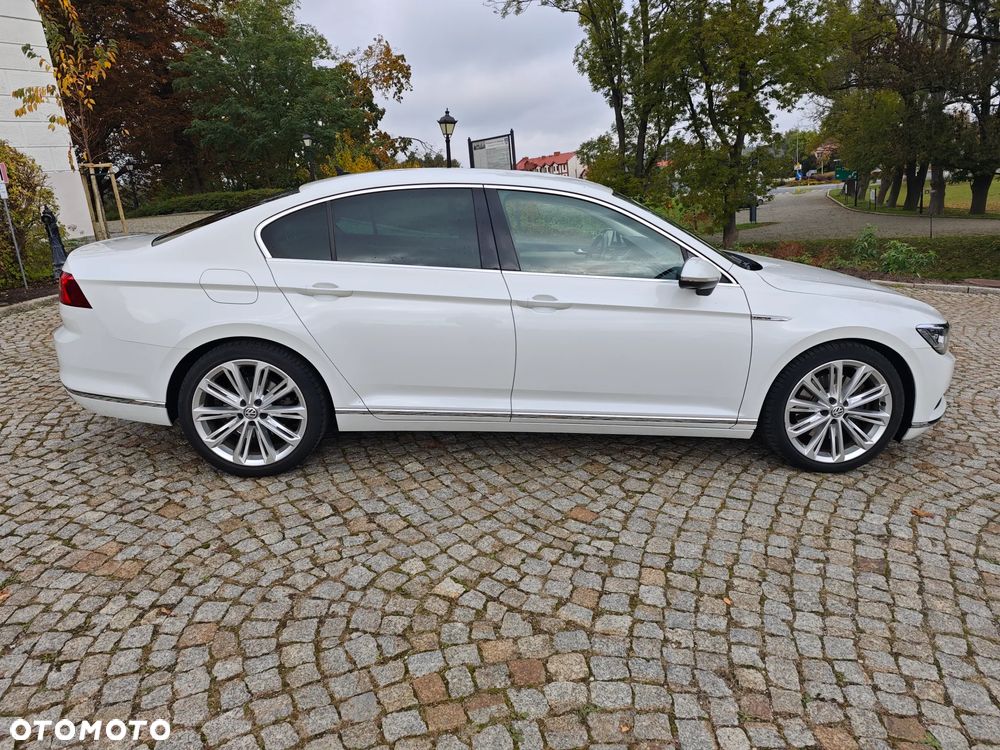Volkswagen Passat 2.0 TDI Bi-Turbo BMT 4Mot Highline DSG - 15