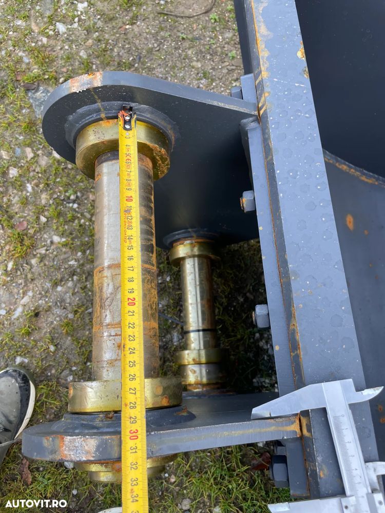 cupa trapezoidala pentru sapat sans excavatoare de 10-15 Tone - 6