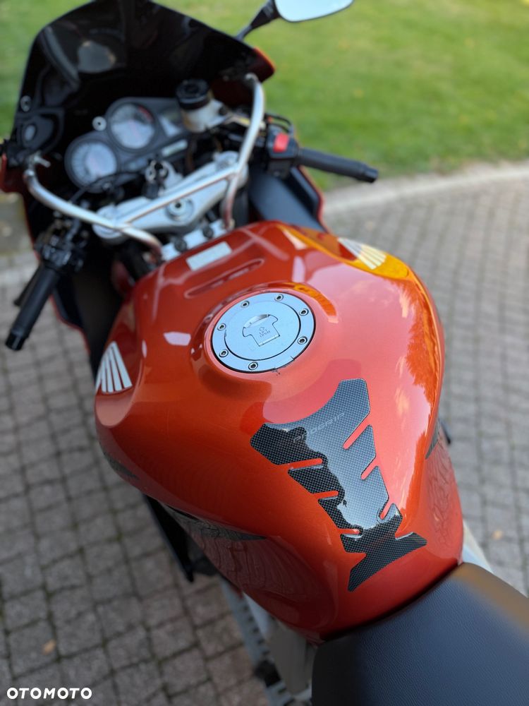 Honda CBR - 18
