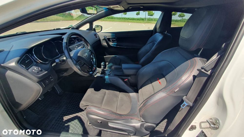 Kia Ceed 1.6 T-GDI GT-Challenge - 22