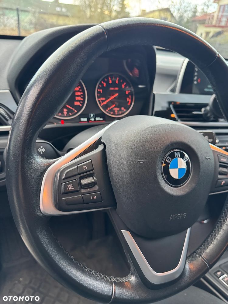 BMW X1 sDrive18i Advantage - 15