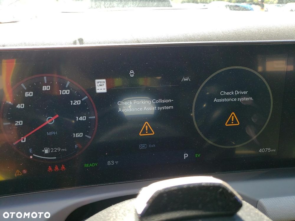 Hyundai Tucson - 8