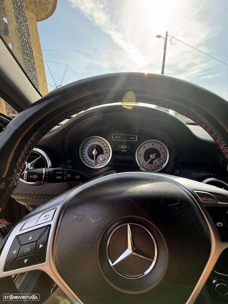 Mercedes-Benz A 200 CDi BE AMG Line - 5