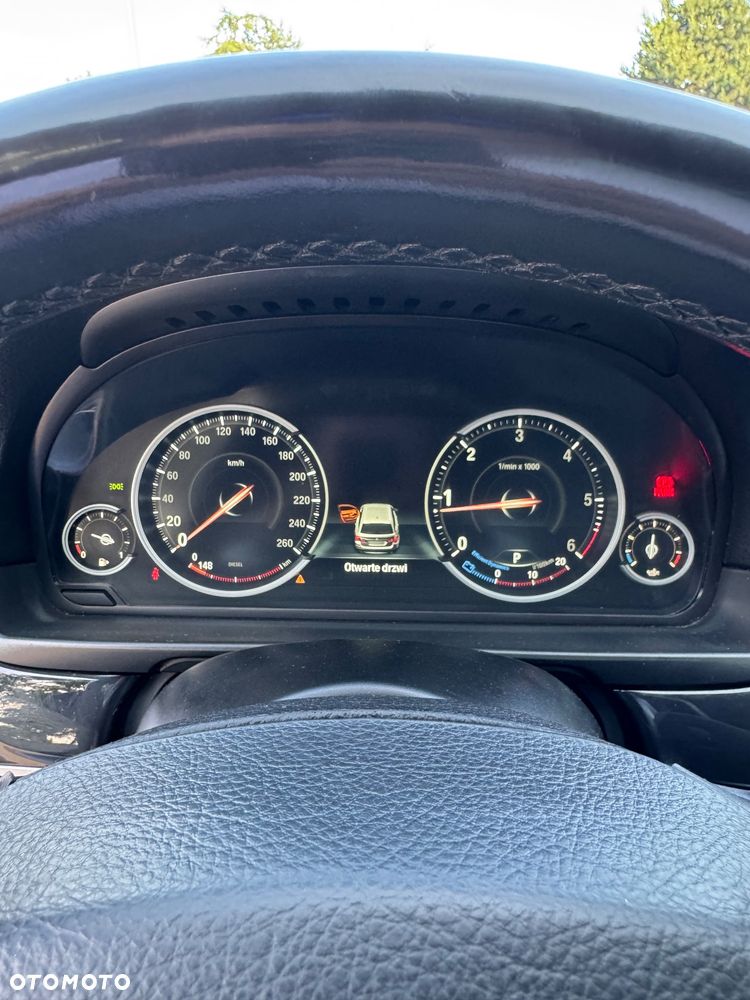 BMW Seria 5 - 13