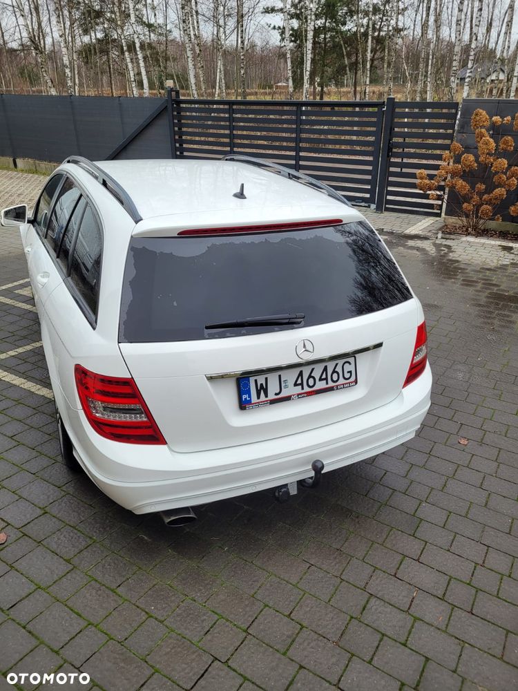 Mercedes-Benz Klasa C 180 7G-TRONIC - 2