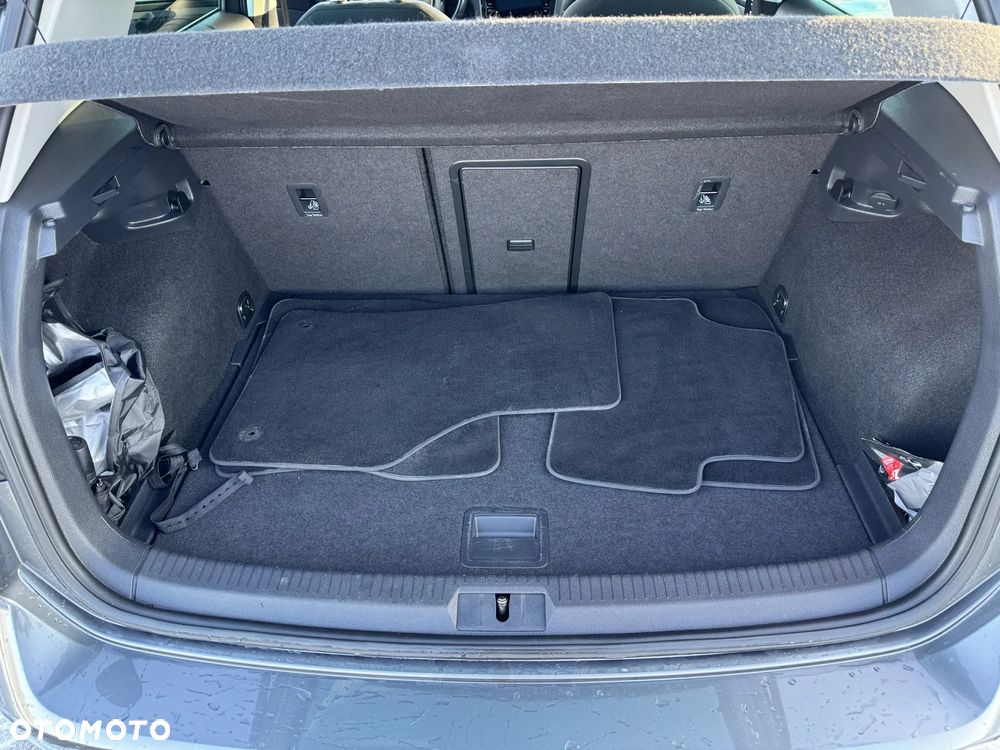 Volkswagen Golf 1.5 TSI BlueMotion ACT Highline - 21