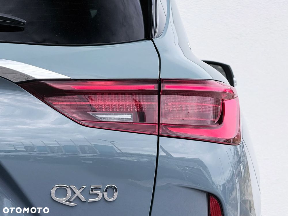 Infiniti QX50 - 14