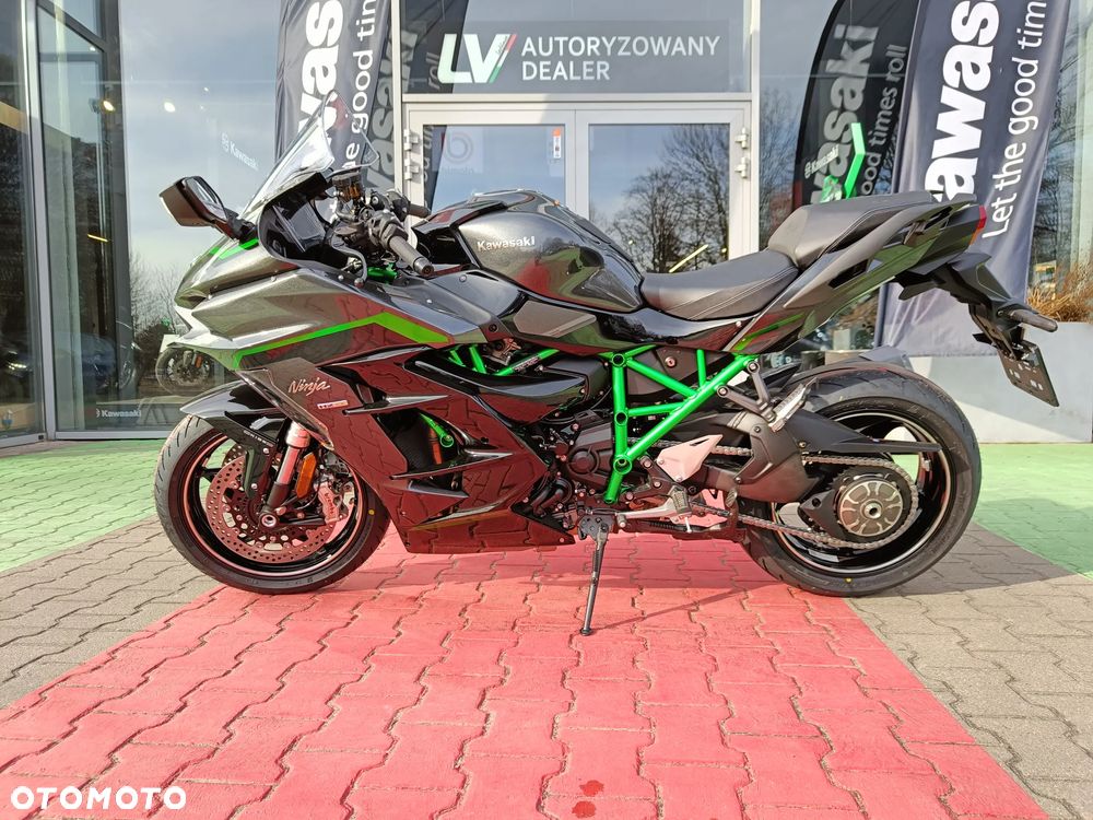 Kawasaki H2 - 6