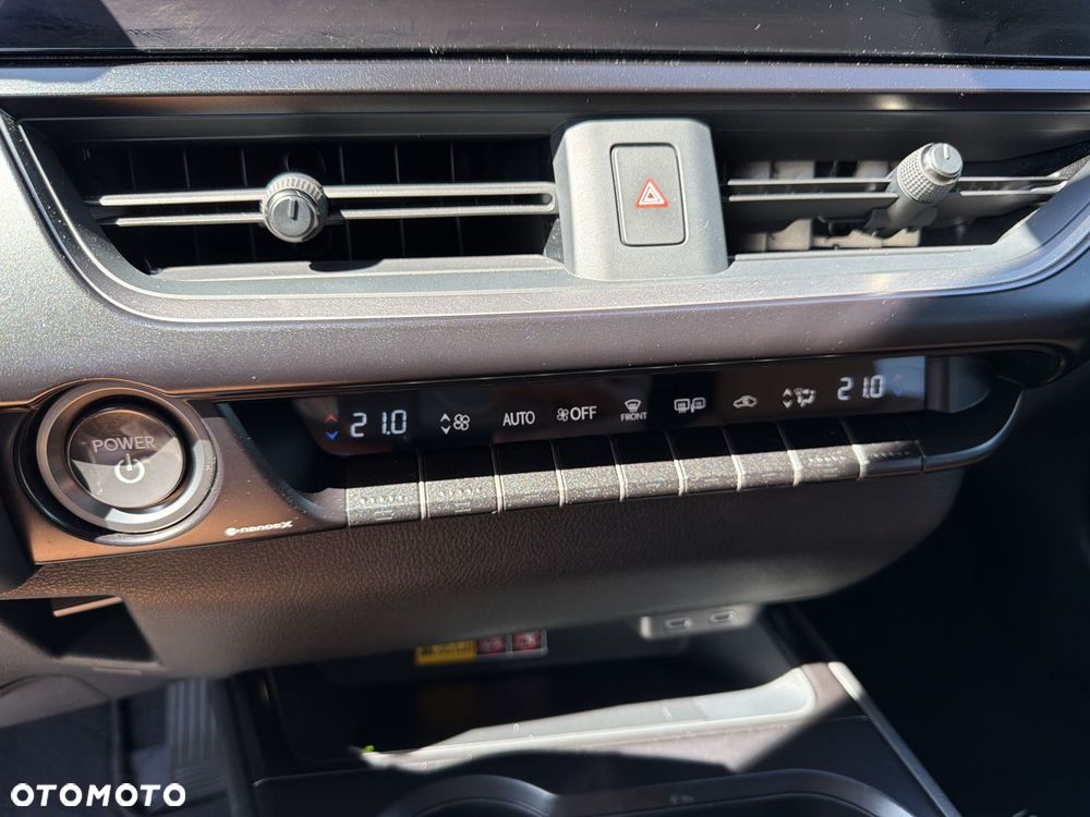 Lexus UX 250h GPF F Sport Design 2WD - 24