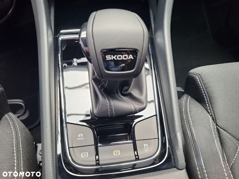 Skoda Karoq 1.5 TSI ACT Sportline DSG - 5