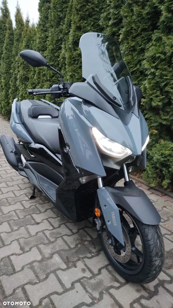 Yamaha X-max - 1