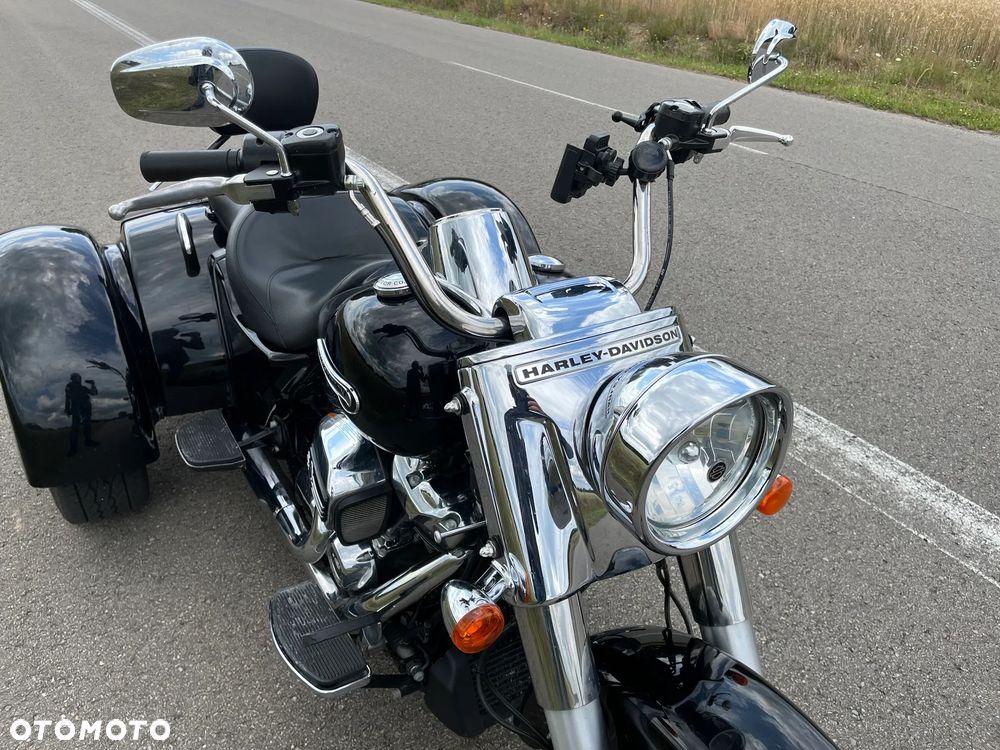 Harley-Davidson Trike Freewheeler - 7