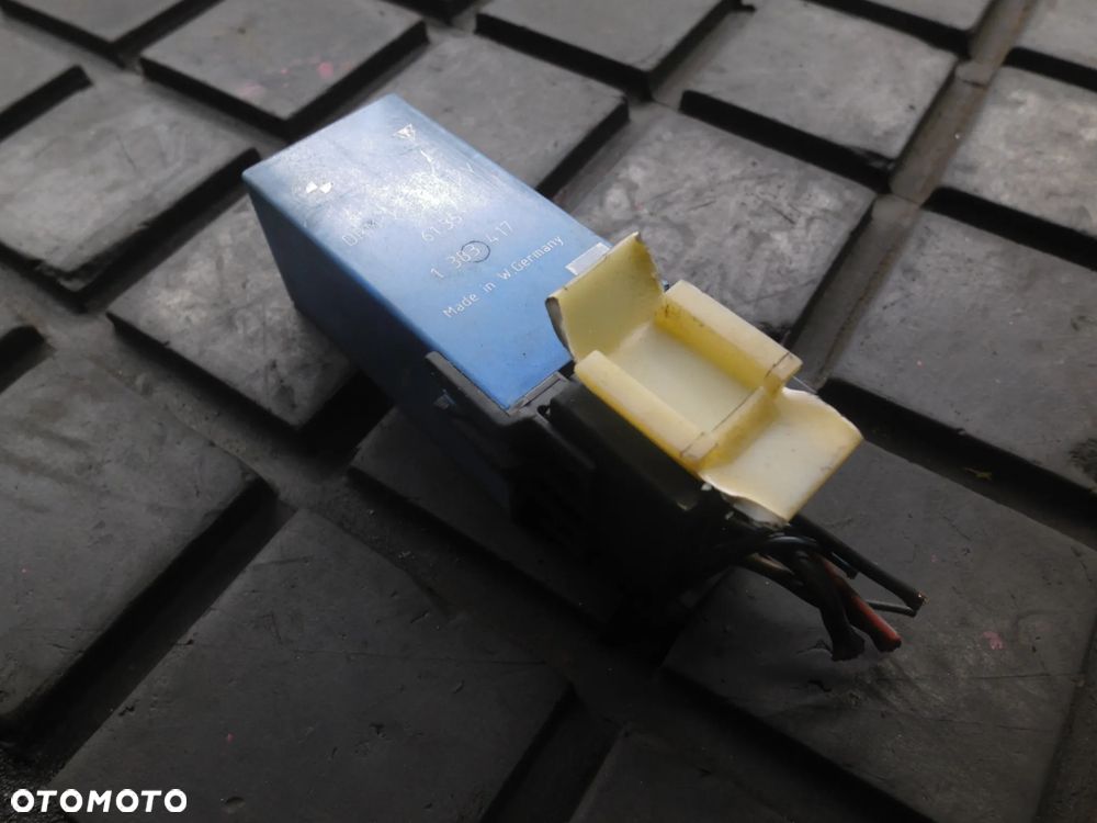 PRZEKAŹNIK DRM 2 ŚWIATEŁ KOMFORTU BMW 5 E39 6135 1383417 - 1