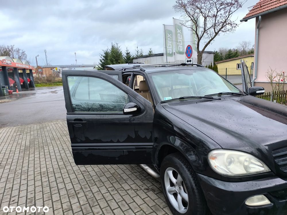 Mercedes-Benz ML - 18