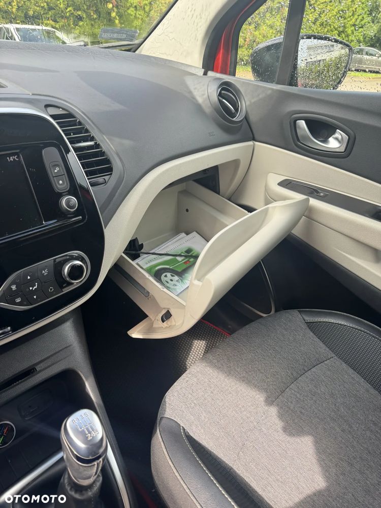 Renault Captur 1.2 Energy TCe XMOD - 24