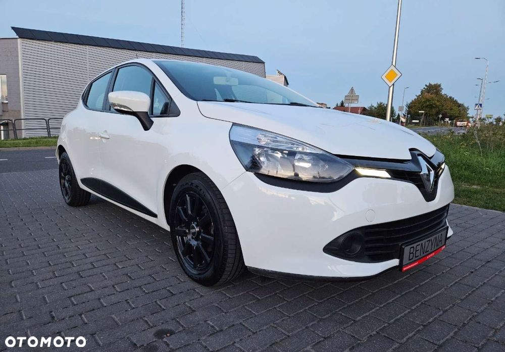 Renault Clio - 14