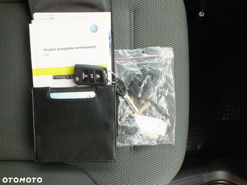 Volkswagen Golf VII 1.6 TDI BMT Comfortline - 28